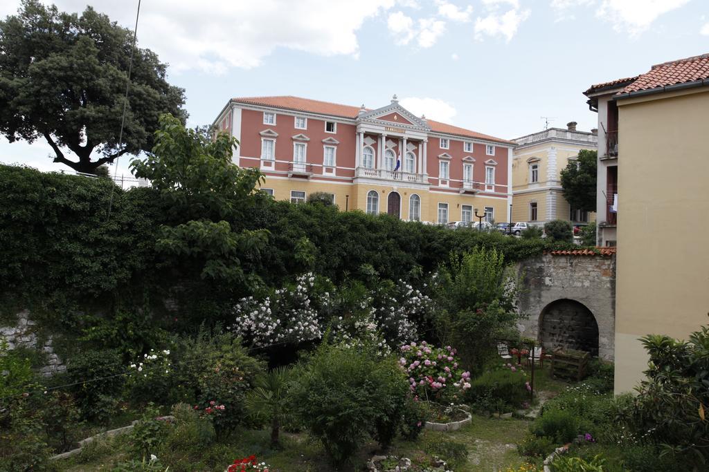 Apartment Vallamar Free Parking Zadar Zewnętrze zdjęcie